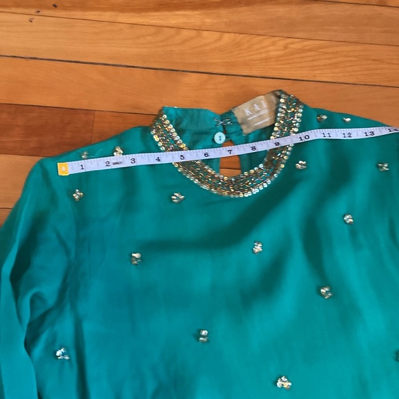 Kalki green XS kurta and pant set - Picture 3 of 8